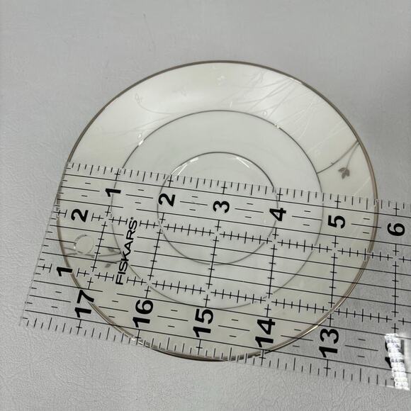 Waterford Fine China Lisette Footed Cup and Saucer Replacement Set Coffee Tea - Picture 9 of 10